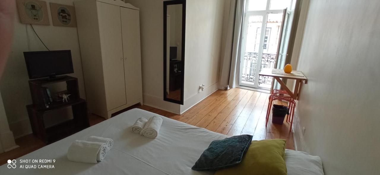 Chiado Happy Rooms Lisboa Eksteriør billede